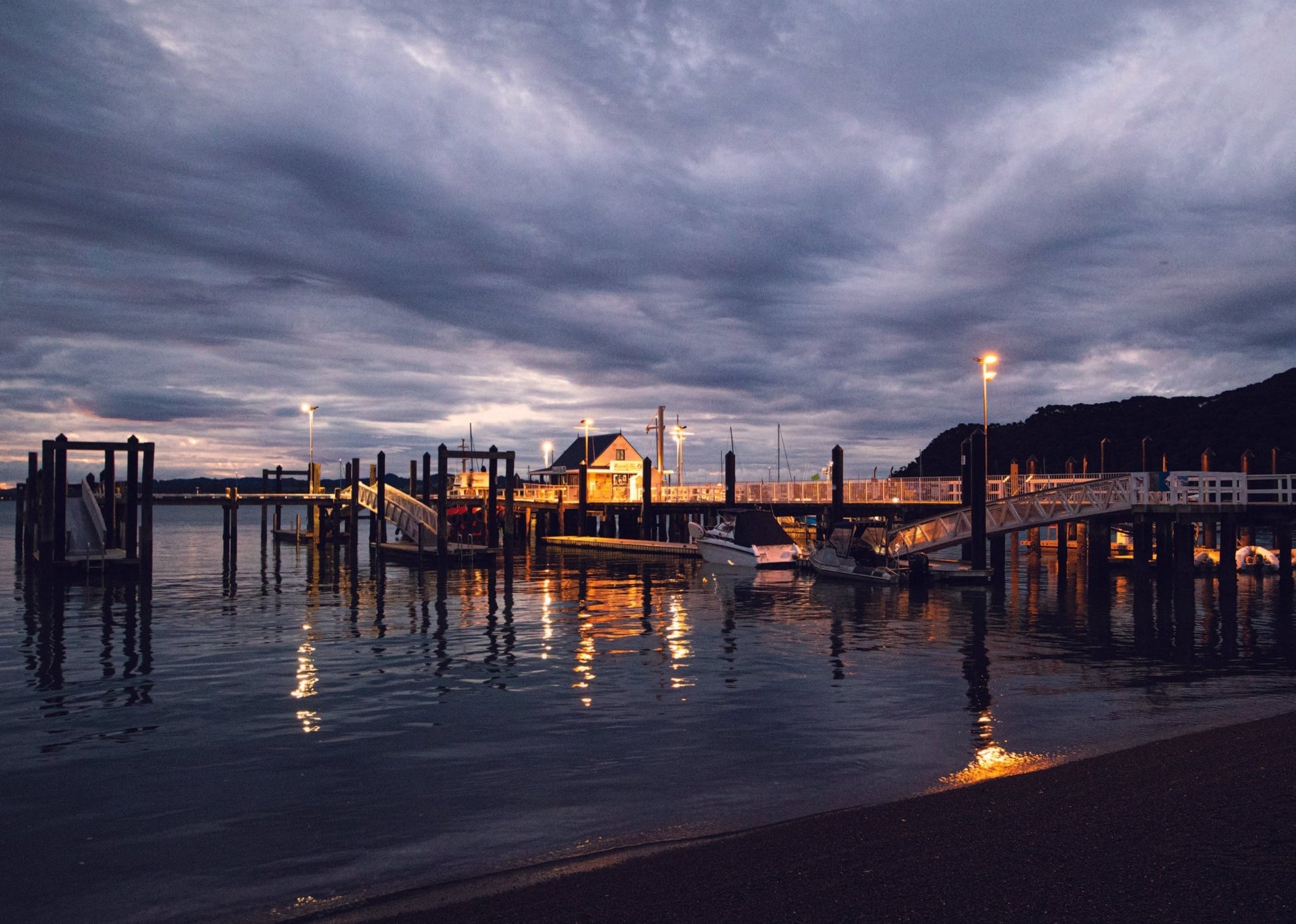 Russell Wharf at night - PCK Photography